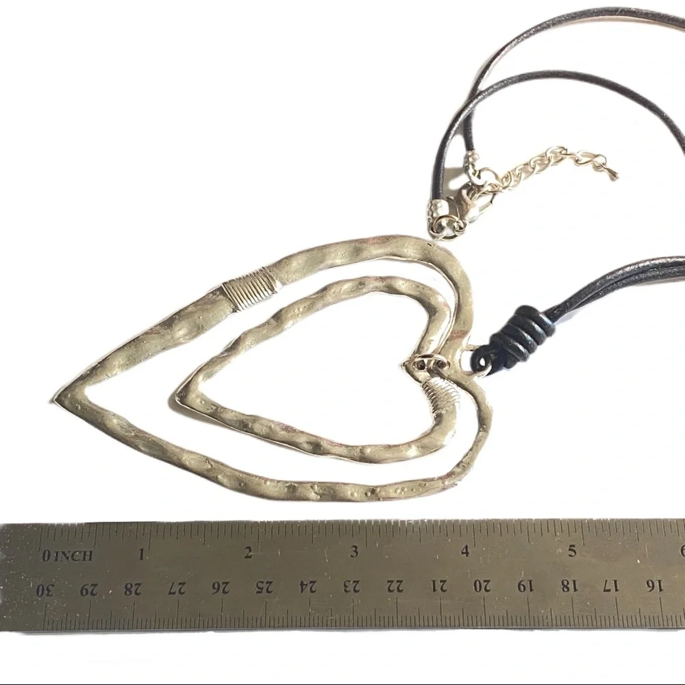 Hammered Silver Tone Double Heart Pendant Black Cord‎ Statement Necklace Boho